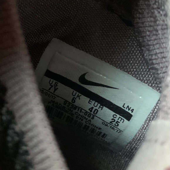 Nike Lebron 15 XV Pride Of Ohio 2017 Black Gray Women’s 8.5/9 Youth 7 897648-003 - Picture 12 of 12